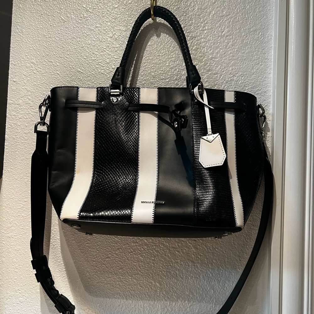 Michael Kors Blakely Medium Striped Leather Bucket Bag